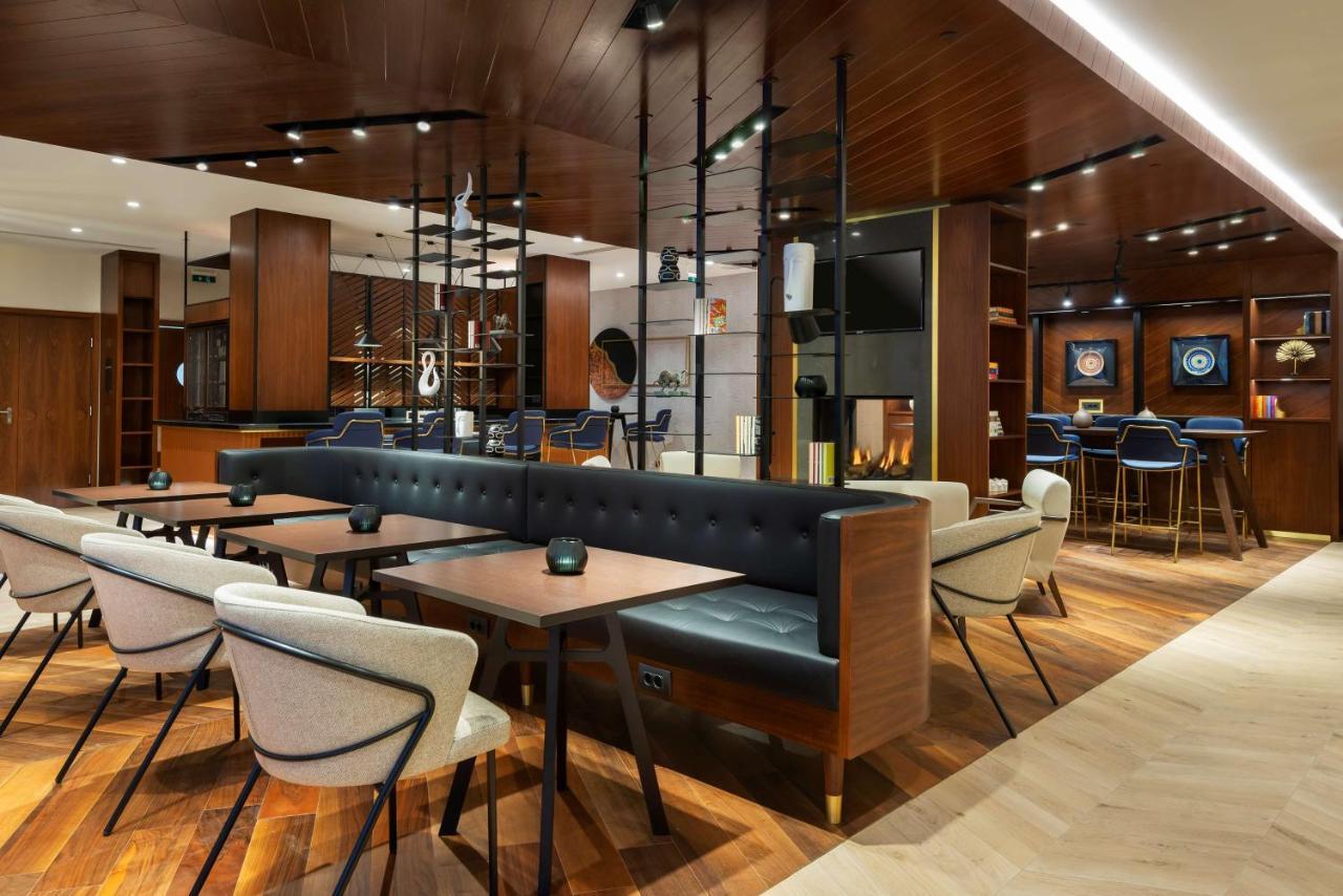 فندق Hyatt Regency صوفيا المظهر الخارجي الصورة The Club lounge at San Francisco International Airport