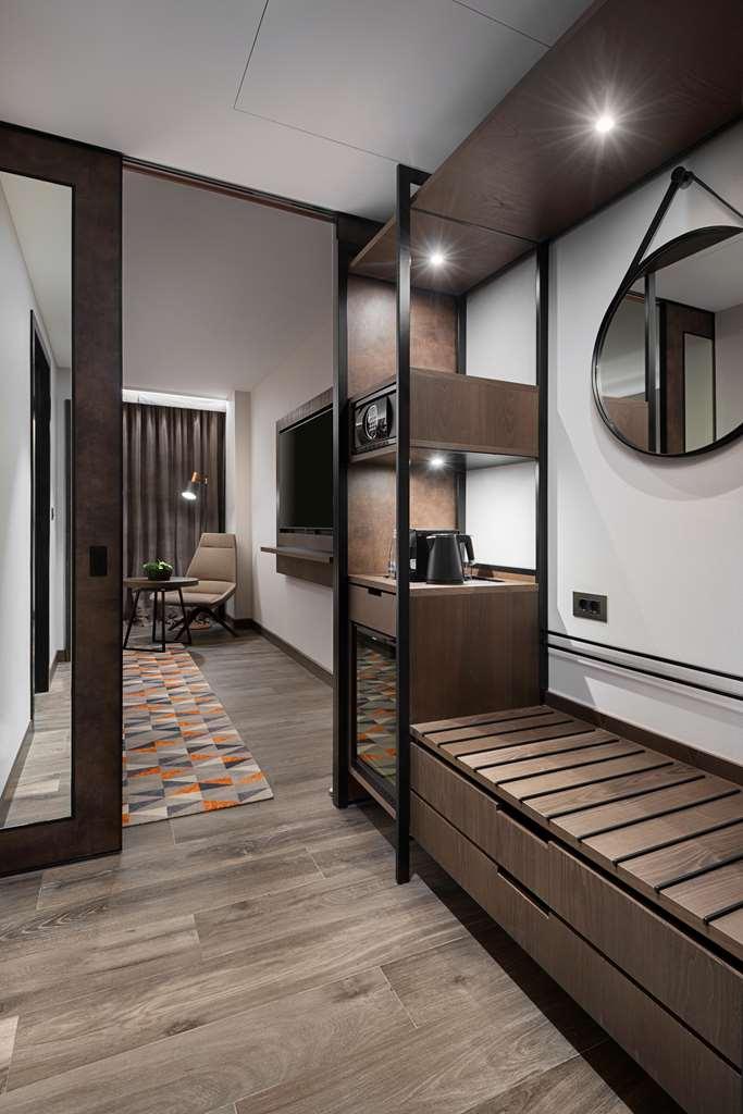 فندق Hyatt Regency صوفيا الغرفة الصورة A room at the hotel