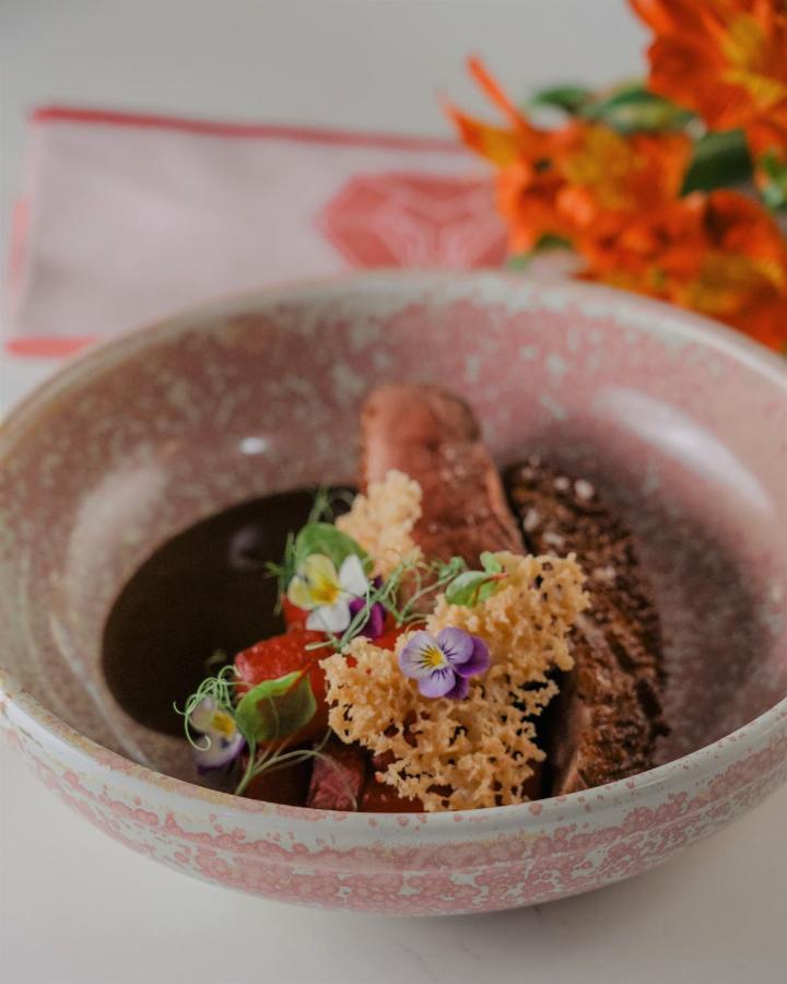 فندق Hyatt Regency صوفيا المظهر الخارجي الصورة A dessert at the restaurant