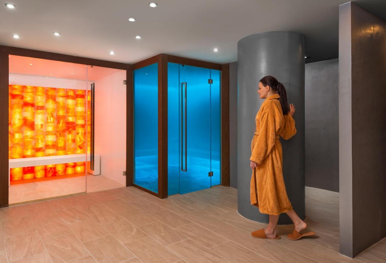 فندق Hyatt Regency صوفيا المظهر الخارجي الصورة A modern spa